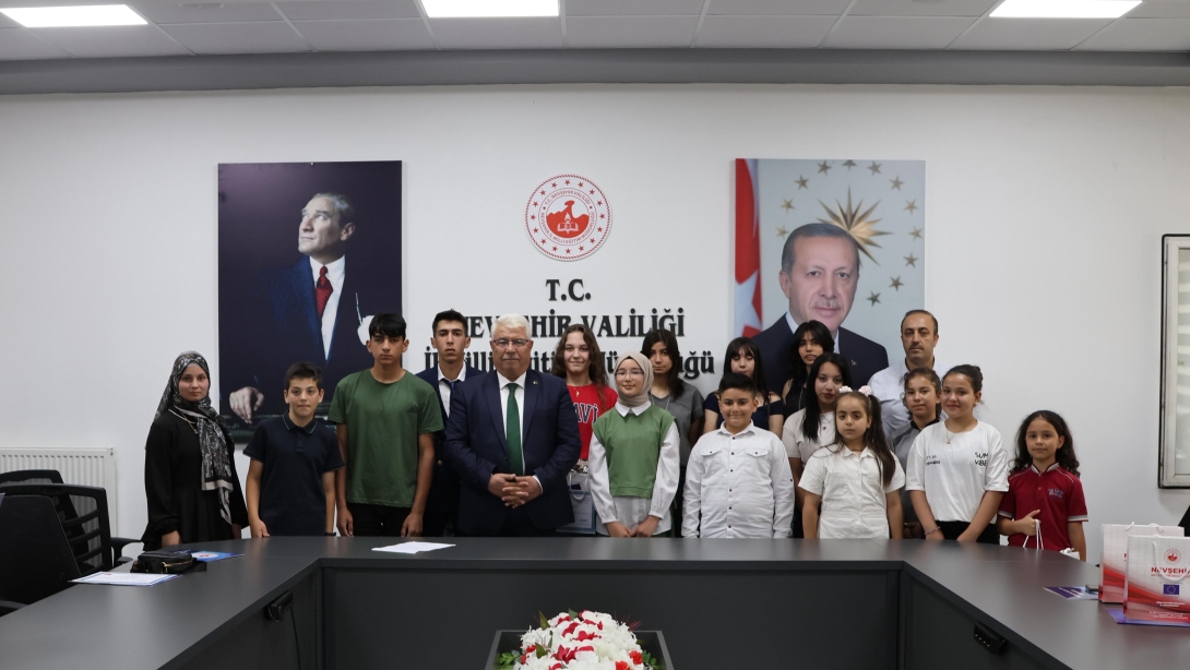 KAYMAKLI ANADOLU LİSESİ İL BİRİNCİSİ OLDU